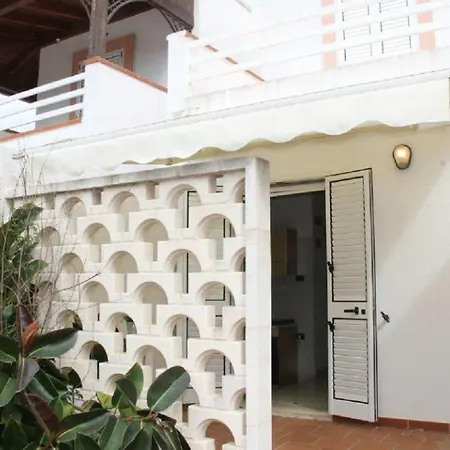 Casa Anna, Villaggio Rosa Лидо-Марини